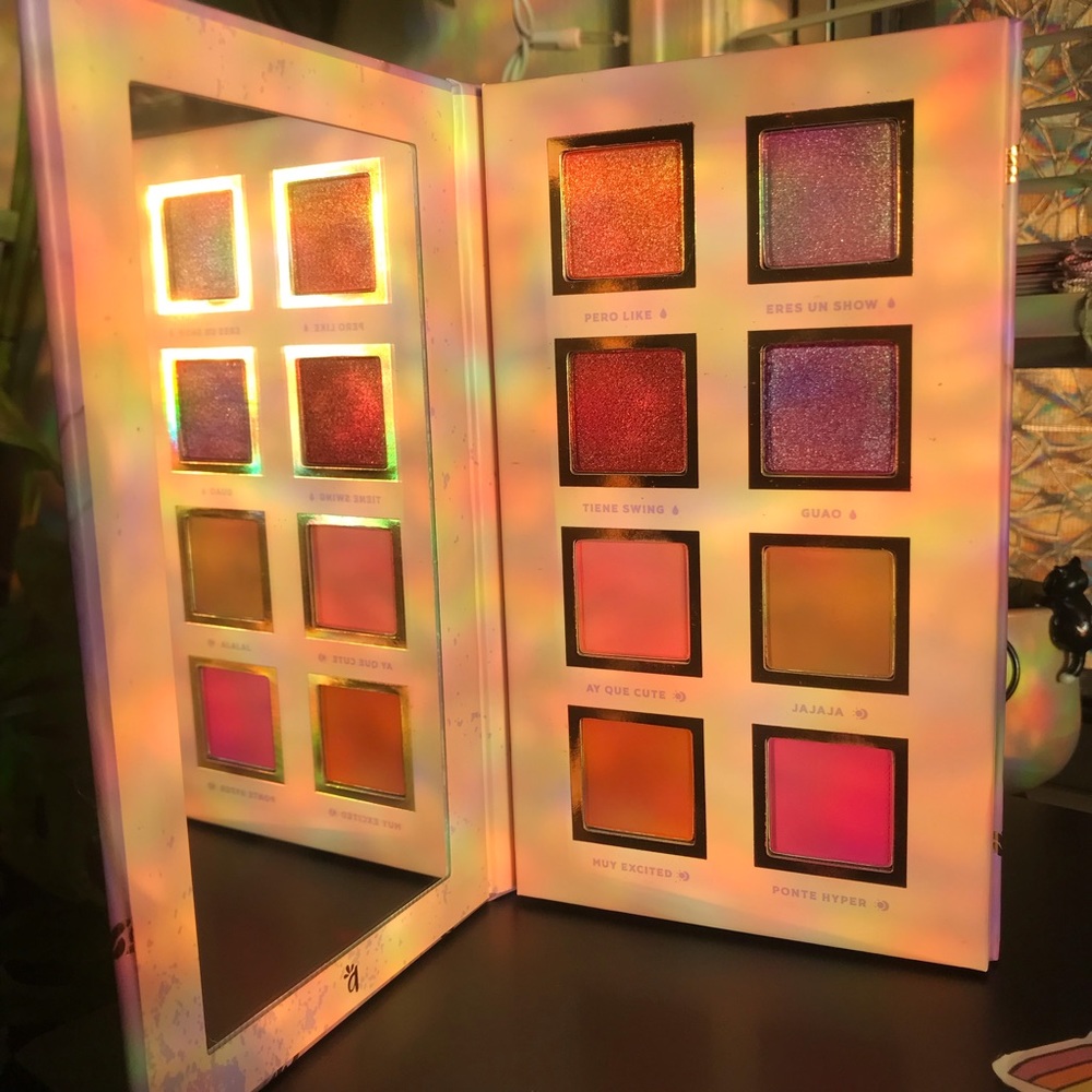 Alamar-Spanglish Eyeshadow Pallete